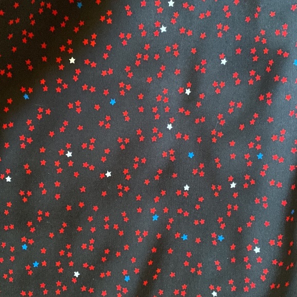 GAP star top with white blue and red stars. - Picture 2 of 4
